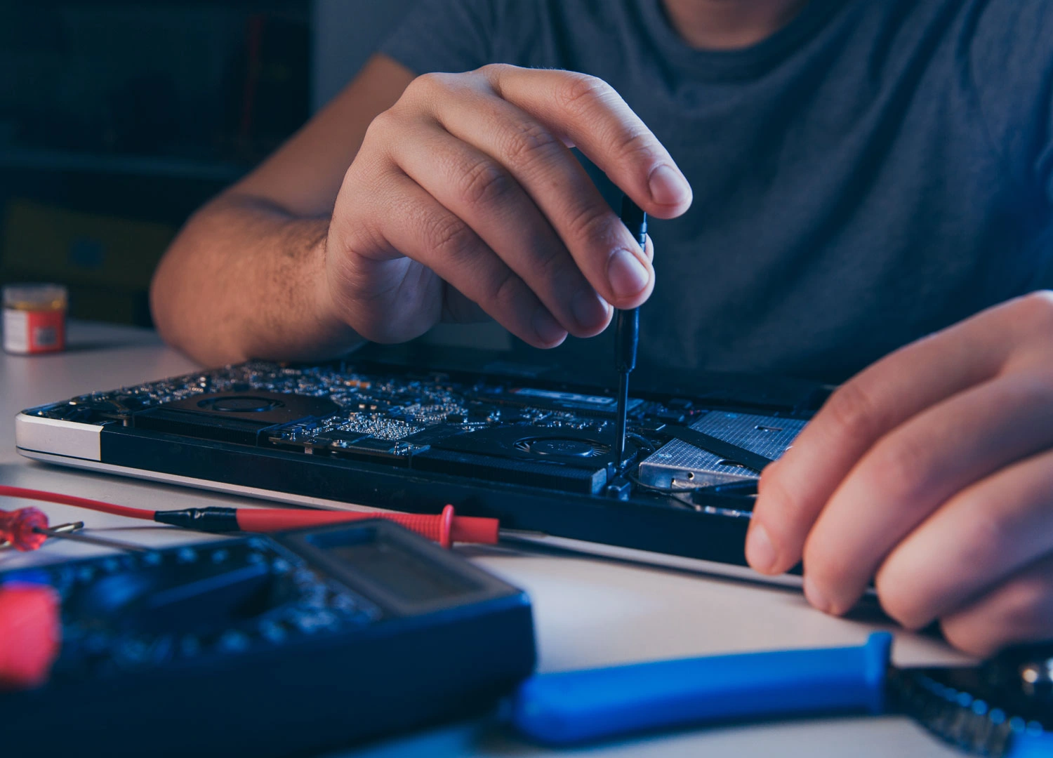 Hardware and Software Services